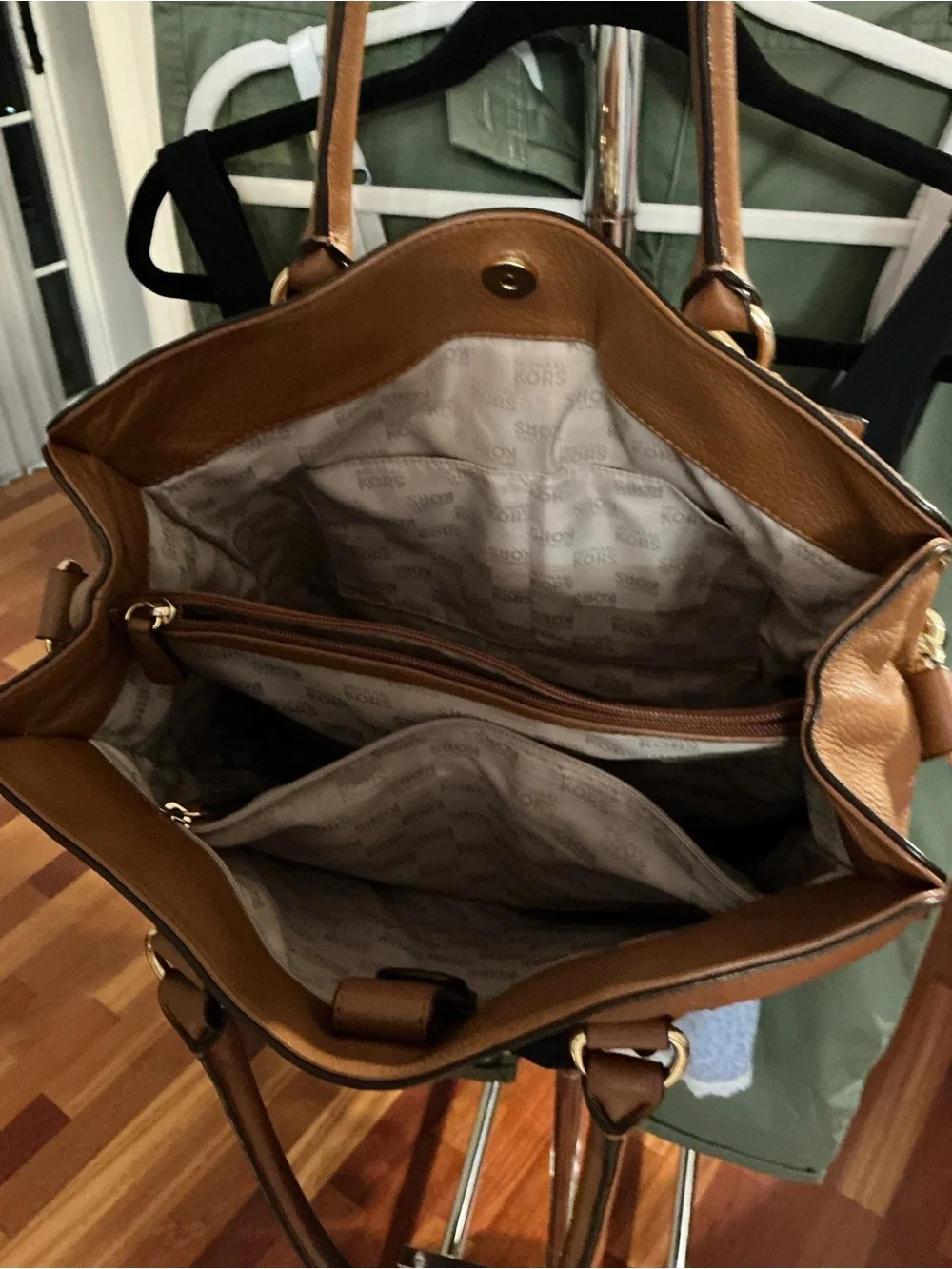 Michael Kors spacious michael